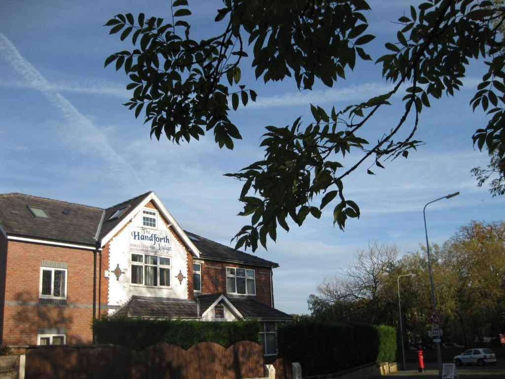 The Handforth Lodge Exterior photo